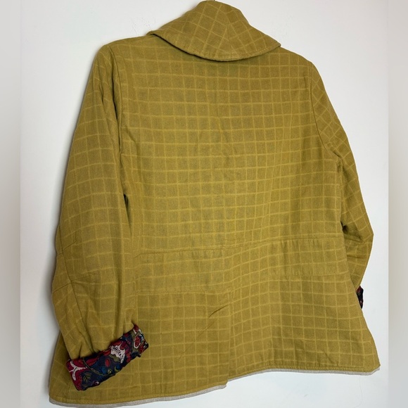 Elegant Mustard Blazer with Patterned Lining Fair Trade - Picture 7 of 9
